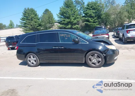 2013 Honda Odyssey Touring/Touring Elite из США, поврежденный, VIN 5FNRL5H96DB002972